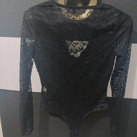 Iris women mesh lace v cross long sleeve black bodysuit - Picture 4 of 9